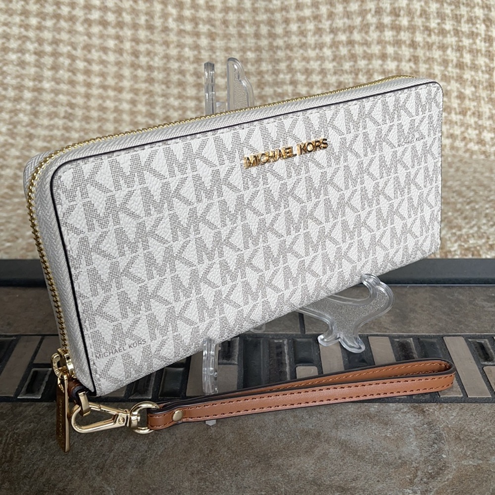 Michael Kors Jet Set Travel Large Travel CONTINENTAL Wallet-Wristlet - Picture 2 of 16